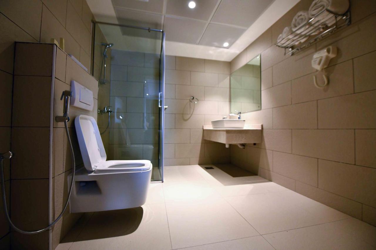 Be Inn Hotel Seeb Extérieur photo