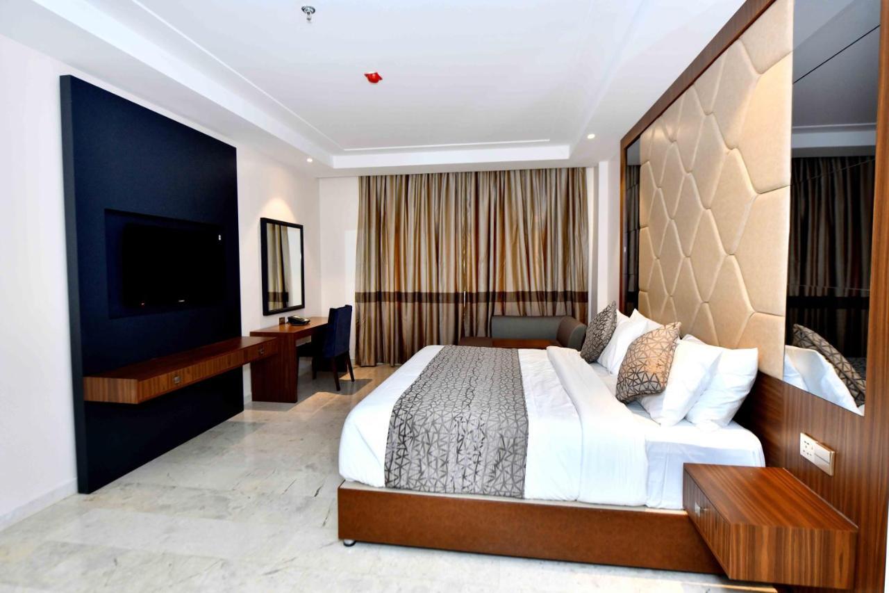 Be Inn Hotel Seeb Extérieur photo