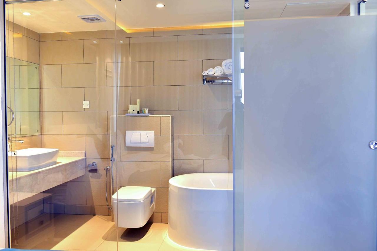 Be Inn Hotel Seeb Extérieur photo